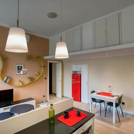 Galileo Loft - F1 & Centro Апартаменты